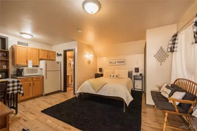 764 Panamint Mountain Drive, Big Bear City, CA 92314 - Photo 37