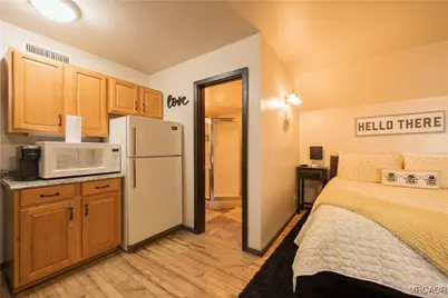 764 Panamint Mountain Drive, Big Bear City, CA 92314 - Photo 33