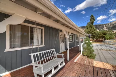 1066 Paradise Way, Big Bear City, CA 92314 - Photo 9