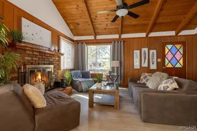 936 Wendy Avenue, Big Bear City, CA 92314 - Photo 11