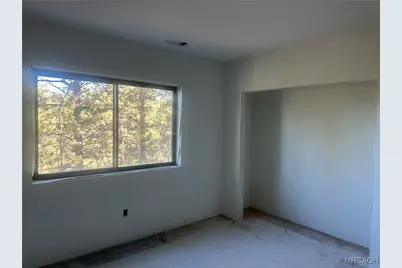 526 Woodside Drive, Big Bear City, CA 92314 - Photo 13