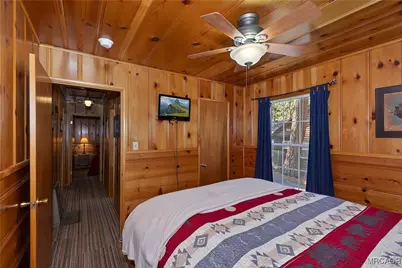 42547 Cedar Avenue, Big Bear Lake, CA 92315 - Photo 21