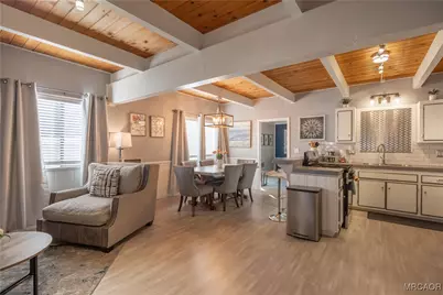 1037 Sequoia Drive, Big Bear City, CA 92314 - Photo 11