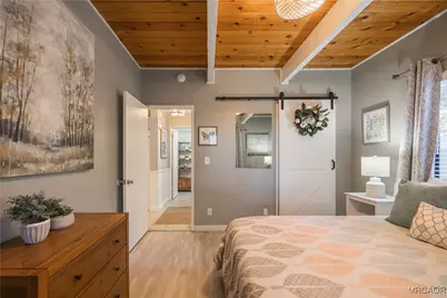 1037 Sequoia Drive, Big Bear City, CA 92314 - Photo 19