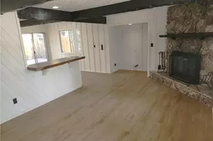 532 E Meadow Ln, Big Bear City, CA 92314 - Photo 5