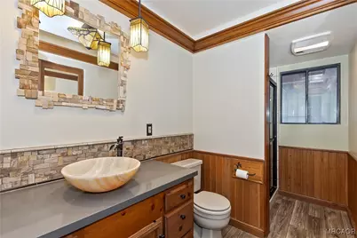 501 Wellsley, Lake Arrowhead, CA 92352 - Photo 17