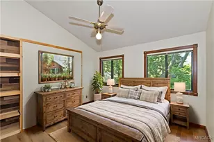 501 Wellsley, Lake Arrowhead, CA 92352 - Photo 5