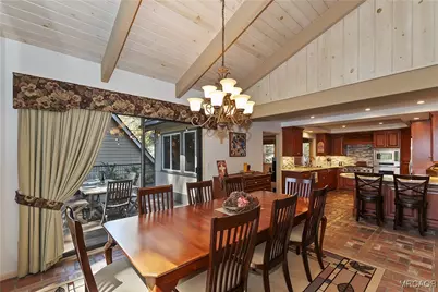 28018 Peninsula South Drive S, Lake Arrowhead, CA 92352 - Photo 19