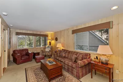 28018 Peninsula South Drive S, Lake Arrowhead, CA 92352 - Photo 21