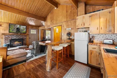 567 Highland Road, Big Bear Lake, CA 92315 - Photo 21