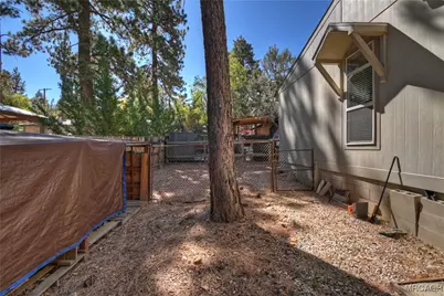 775 Riverside Avenue, Sugarloaf, CA 92386 - Photo 21