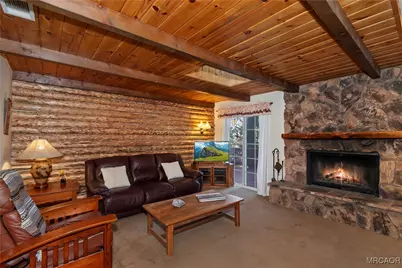 30580 Live Oak Drive, Running Springs, CA 92382 - Photo 3