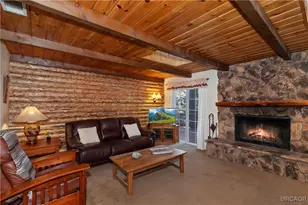 30580 Live Oak Dr, Running Springs, CA 92382 - Photo 3