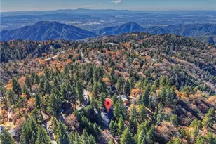 30580 Live Oak Dr, Running Springs, CA 92382 - Photo 33