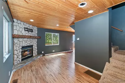 25515 True Lane, Twin Peaks, CA 92391 - Photo 11