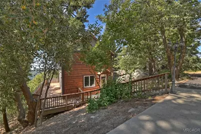 25515 True Lane, Twin Peaks, CA 92391 - Photo 7