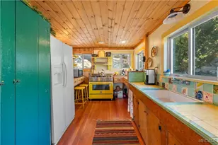 305 N Shore Dr, Fawnskin, CA 92333 - Photo 15