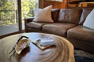 26621 Thunderbird Dr, Lake Arrowhead, CA 92391 - Photo 7