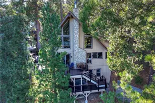 26621 Thunderbird Dr, Lake Arrowhead, CA 92391 - Photo 3