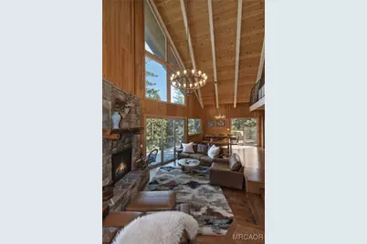 26621 Thunderbird Drive, Lake Arrowhead, CA 92391 - Photo 11