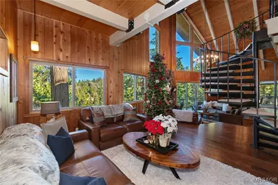 26621 Thunderbird Drive, Lake Arrowhead, CA 92391 - Photo 21