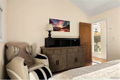 31967 Pine Cone Drive, Running Springs, CA 92382 - Photo 7