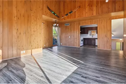 27657 Peninsula #110 Drive, Lake Arrowhead, CA 92352 - Photo 5