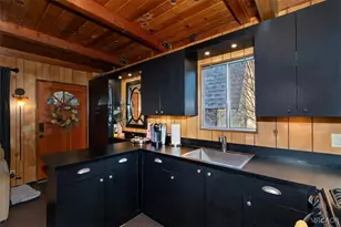 1018 Robinhood Blvd, Big Bear City, CA 92314 - Photo 13