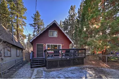 1018 Robinhood Boulevard, Big Bear City, CA 92314 - Photo 3