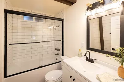 326 E Country Club Boulevard, Big Bear City, CA 92314 - Photo 21