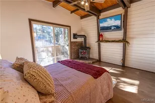 326 E Country Club Blvd, Big Bear City, CA 92314 - Photo 19