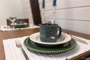 326 E Country Club Blvd, Big Bear City, CA 92314 - Photo 7