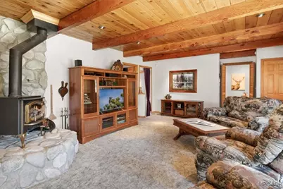 38855 Big Bear Boulevard, Big Bear Lake, CA 92315 - Photo 7