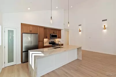 304 San Anselmo Drive, Big Bear City, CA 92314 - Photo 13