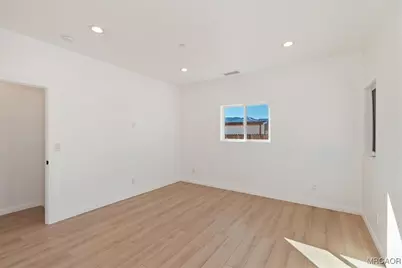 304 San Anselmo Drive, Big Bear City, CA 92314 - Photo 29