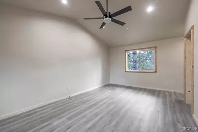 478 Cedar Lane, Sugarloaf, CA 92386 - Photo 21