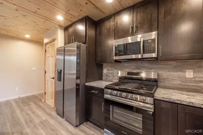 478 Cedar Lane, Sugarloaf, CA 92386 - Photo 13