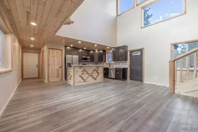 478 Cedar Lane, Sugarloaf, CA 92386 - Photo 9