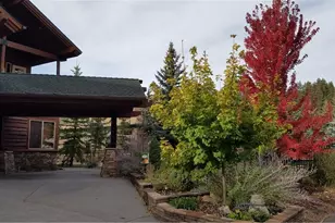 39255 Seminole Dr, Fawnskin, CA 92333 - Photo 43