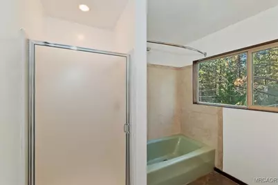 383 Catalina Road, Big Bear Lake, CA 92315 - Photo 19