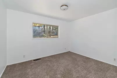 383 Catalina Road, Big Bear Lake, CA 92315 - Photo 25