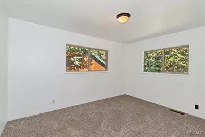 383 Catalina Road, Big Bear Lake, CA 92315 - Photo 23