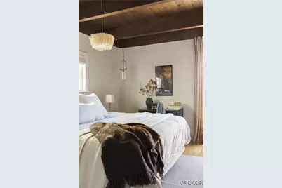 28000 West Shore Road, Lake Arrowhead, CA 92352 - Photo 9