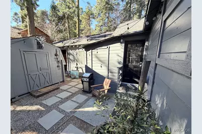 926 Kuffle Canyon Rd, Cedar Glen, CA 92385 - Photo 7