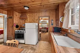 1167 Brookside Ln, Fawnskin, CA 92333 - Photo 11