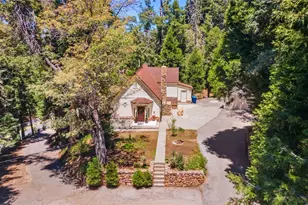 901 Ca-173 Hwy, Lake Arrowhead, CA 92352 - Photo 35