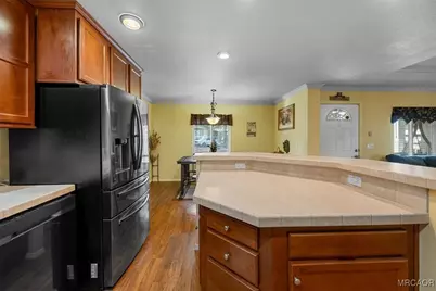 391 Montclair Drive #99, Big Bear City, CA 92314 - Photo 11