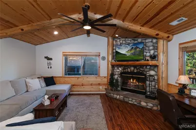 346 Leonard Lane, Sugarloaf, CA 92386 - Photo 9