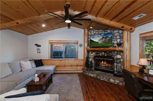 346 Leonard Ln, Sugarloaf, CA 92386 - Photo 9