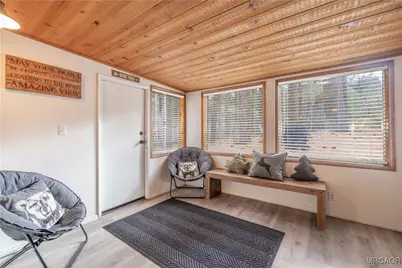 42581 Willow Avenue, Big Bear Lake, CA 92315 - Photo 7